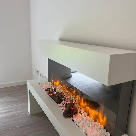 Luxurioeses Apartment Fuer 4 Personen, Neubau, Parkplatz Free Bochum Buitenkant foto