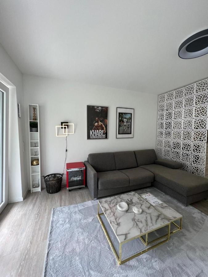Luxurioeses Fuer 4 Personen, Neubau, Parkplatz Free Apartment Bochum